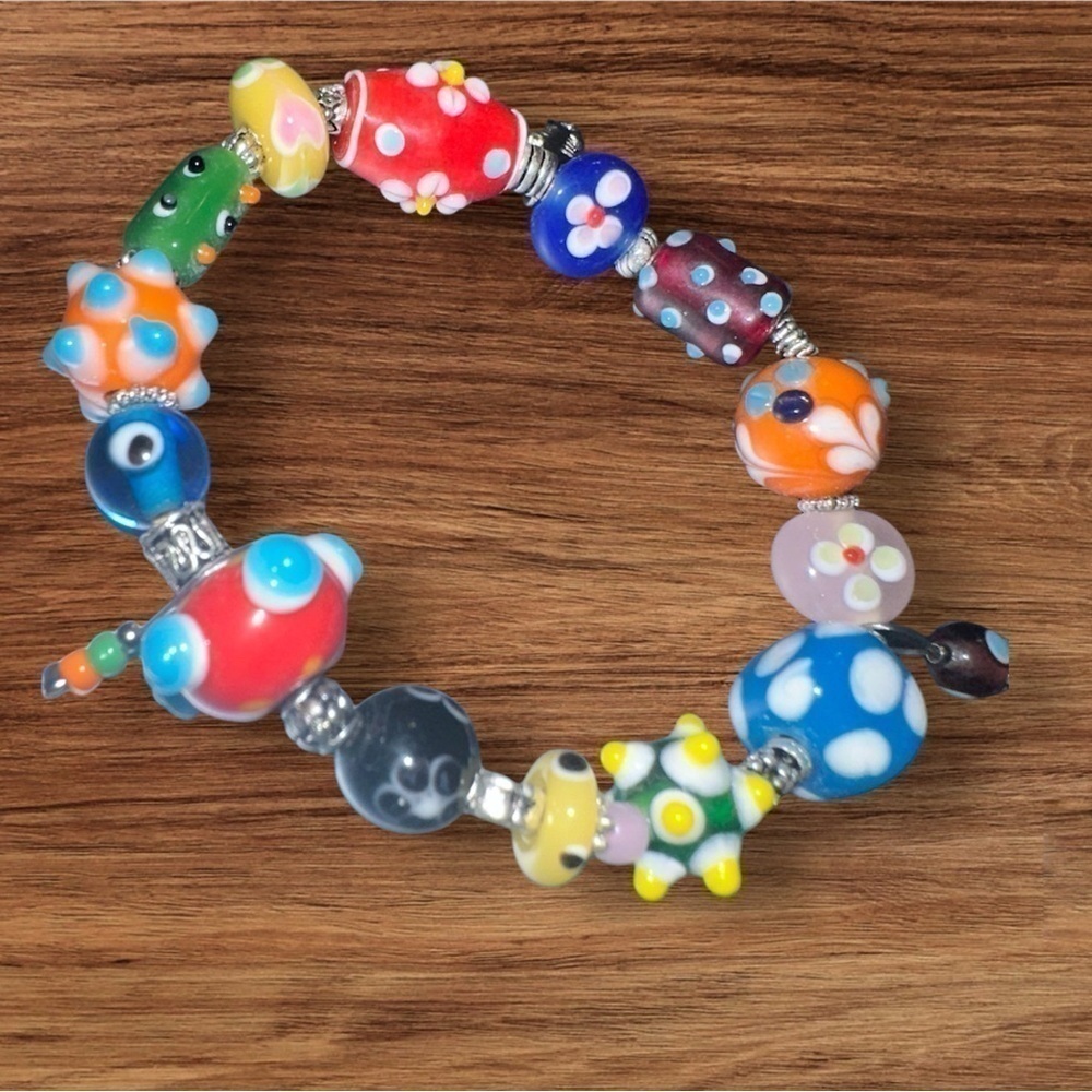 Colorful Art Glass Lampwork Bead Bracelet